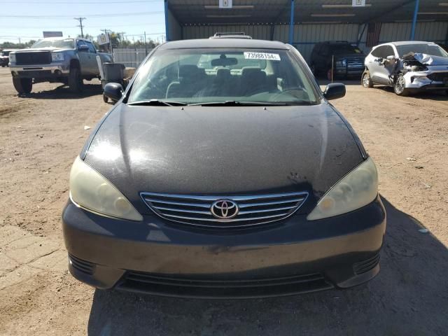 2005 Toyota Camry LE