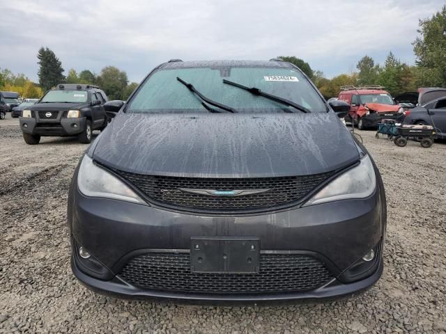 2020 Chrysler Pacifica Hybrid Touring L