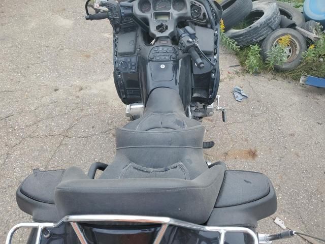 2004 Honda GL1800