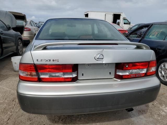 2001 Lexus ES 300