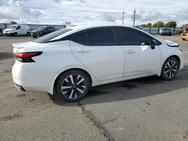 2022 Nissan Versa SR