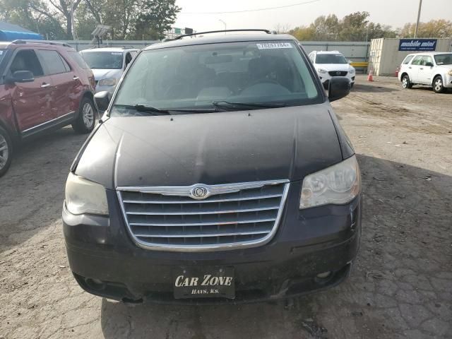 2010 Chrysler Town & Country Touring Plus