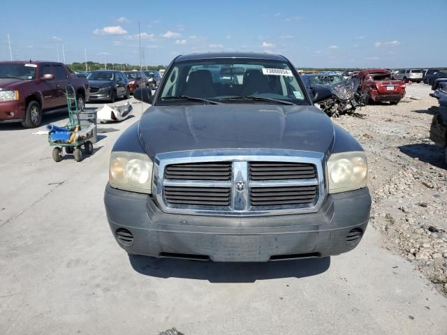 2006 Dodge Dakota Quattro