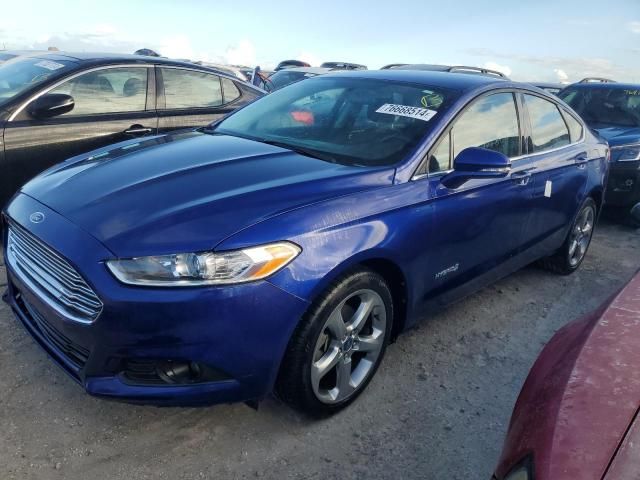 2013 Ford Fusion SE Hybrid