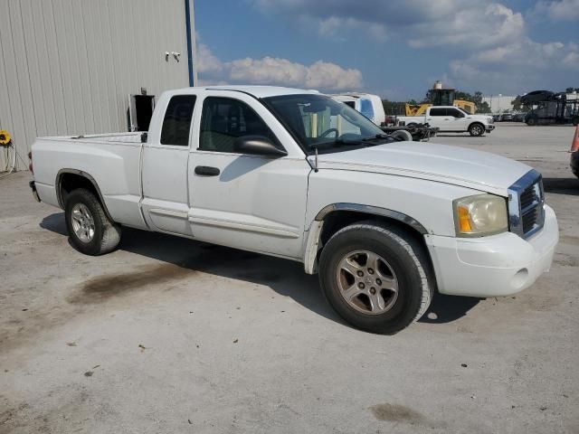 2005 Dodge Dakota SLT