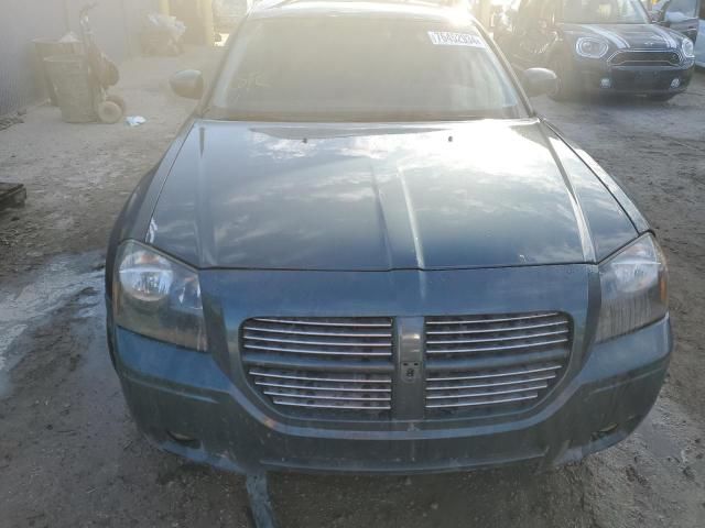 2005 Dodge Magnum R/T