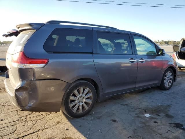 2011 Toyota Sienna XLE