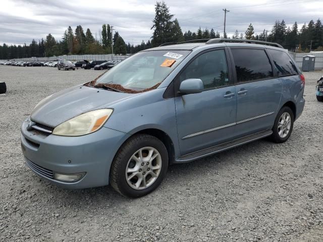 2004 Toyota Sienna XLE