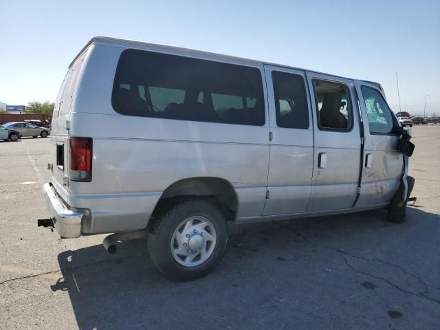 2012 Ford Econoline E350 Super Duty Wagon