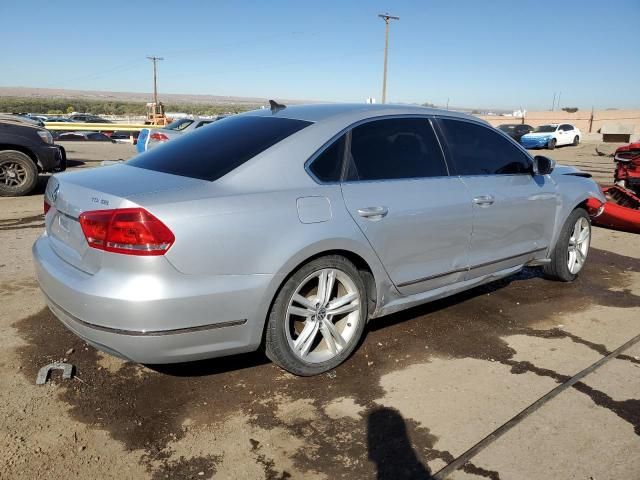 2015 Volkswagen Passat SEL