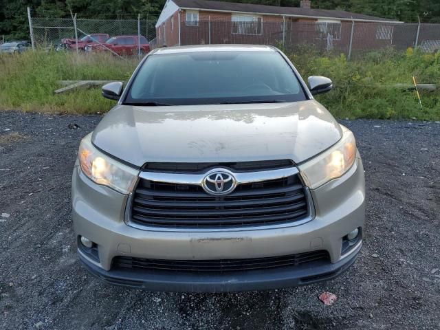 2014 Toyota Highlander LE