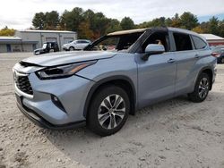 Salvage cars for sale at Mendon, MA auction: 2022 Toyota Highlander XLE