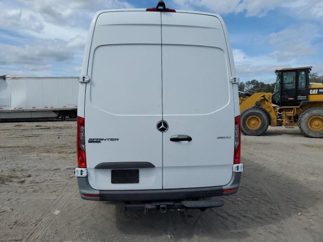 2021 Mercedes-Benz Sprinter 2500