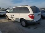 2005 Dodge Caravan SE