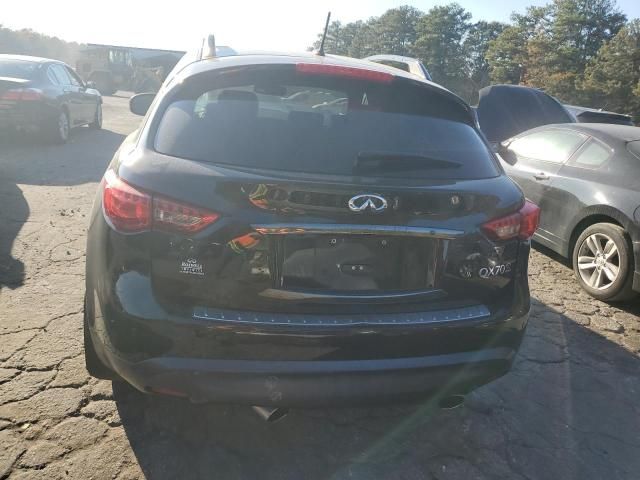 2016 Infiniti QX70