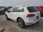 2016 Volkswagen Touareg Sport