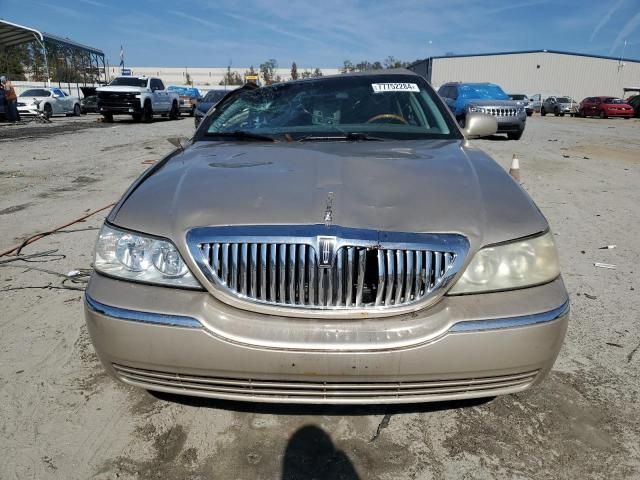 2004 Lincoln Town Car Ultimate Long Wheelbase