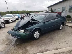 Carros salvage para piezas a la venta en subasta: 1997 Toyota Camry CE