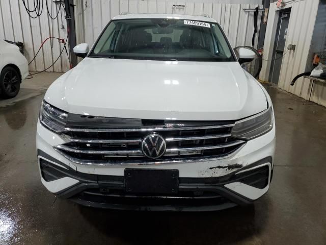 2024 Volkswagen Tiguan SE