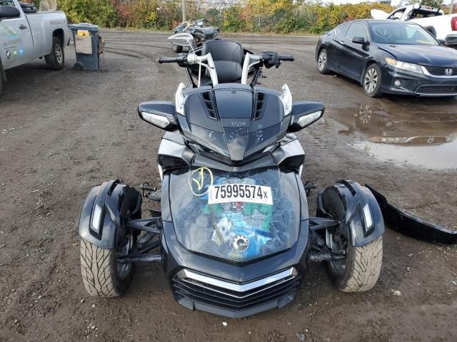 2017 Can-Am Spyder Roadster F3-T