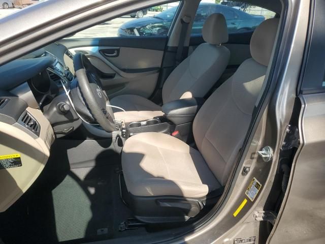 2014 Hyundai Elantra SE