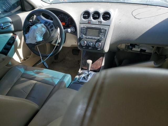 2011 Nissan Altima Base