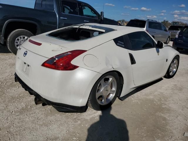 2017 Nissan 370Z Base