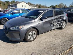 Carros salvage sin ofertas aún a la venta en subasta: 2017 Hyundai Ioniq Blue