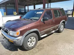 Carros salvage para piezas a la venta en subasta: 1997 Nissan Pathfinder LE