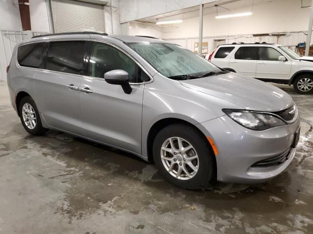 2020 Chrysler Voyager LXI