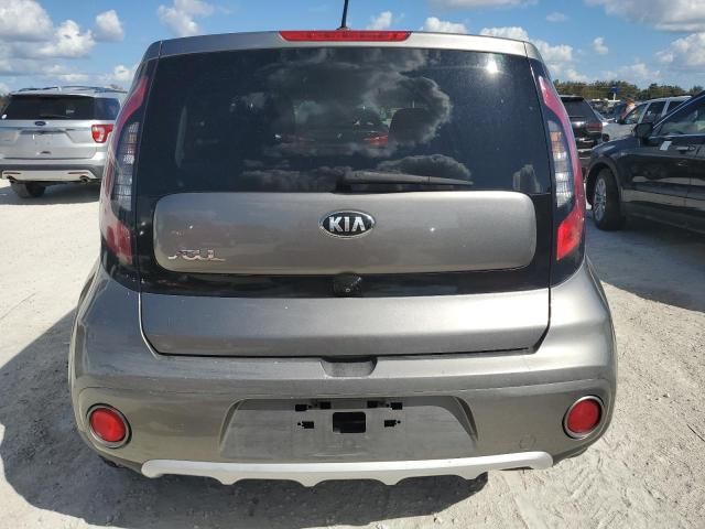 2017 KIA Soul +