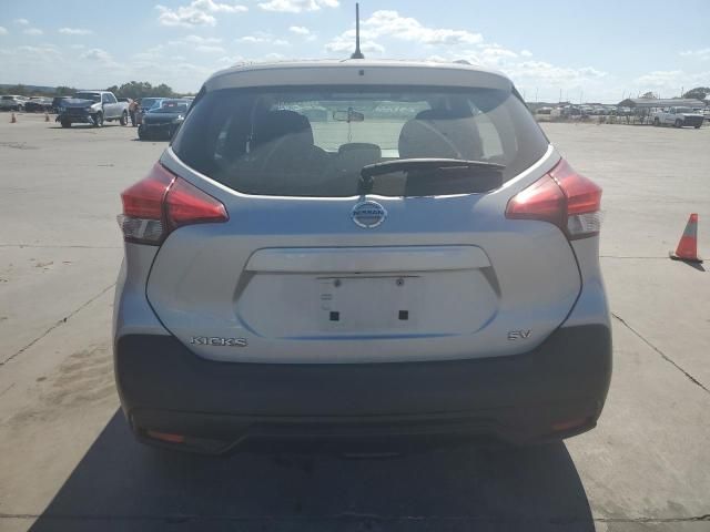 2019 Nissan Kicks S