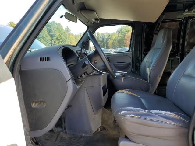 2000 Dodge RAM Van B1500