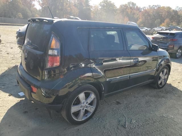 2010 KIA Soul +