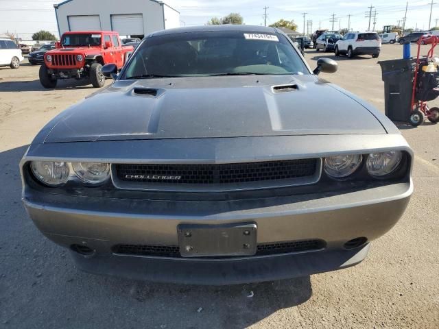 2012 Dodge Challenger SXT