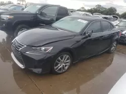 Carros dañados por inundaciones a la venta en subasta: 2019 Lexus IS 300