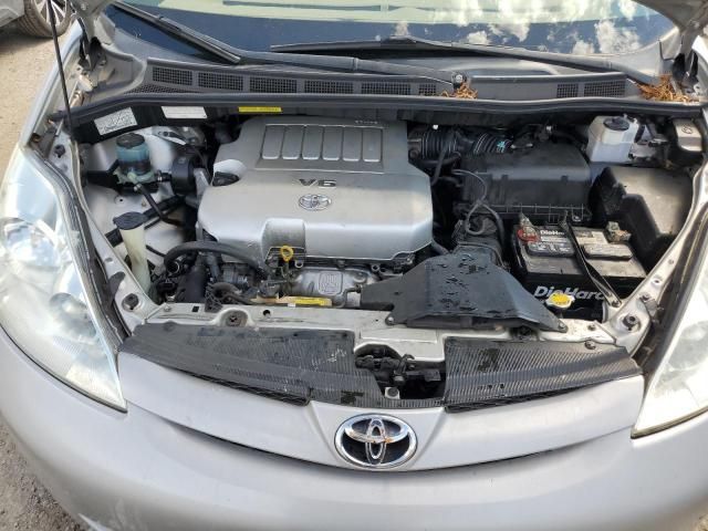 2010 Toyota Sienna CE