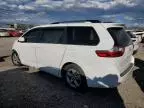 2016 Toyota Sienna LE