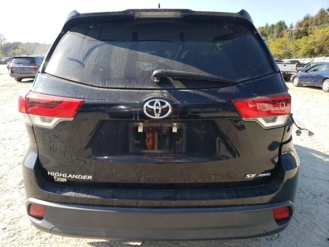 2017 Toyota Highlander SE