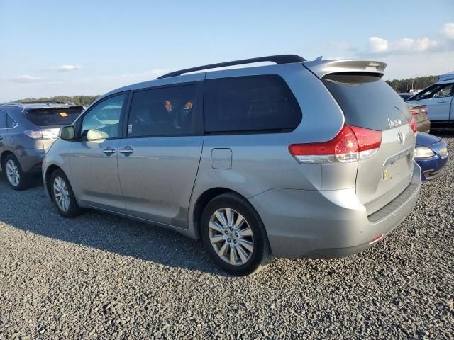 2011 Toyota Sienna XLE