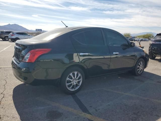 2012 Nissan Versa S