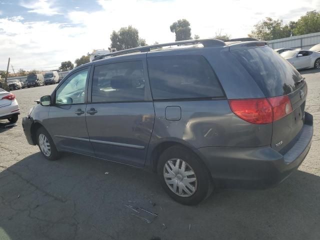 2006 Toyota Sienna CE