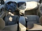 2004 Ford Escape XLS