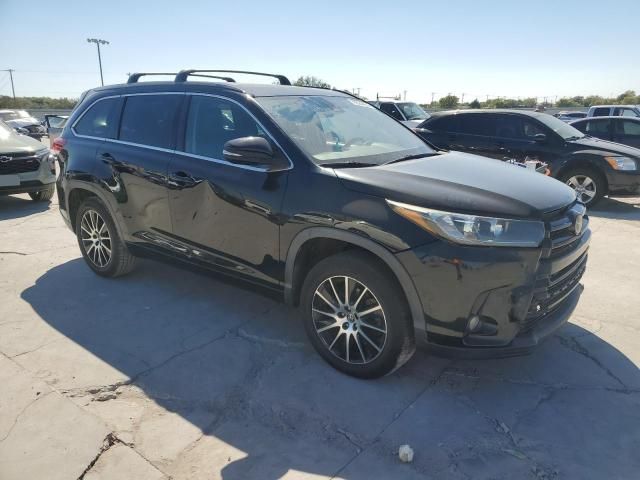 2018 Toyota Highlander SE