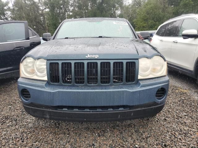 2005 Jeep Grand Cherokee Laredo