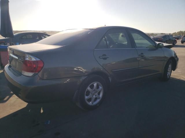 2006 Toyota Camry LE