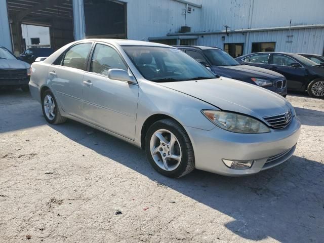 2005 Toyota Camry LE