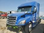 2020 Freightliner Cascadia 126