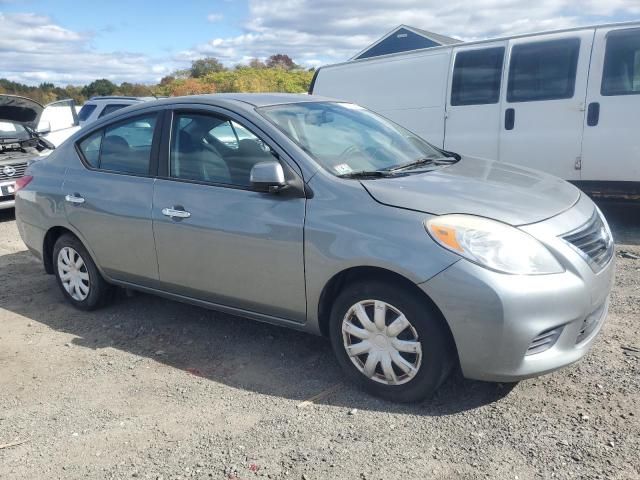 2013 Nissan Versa S