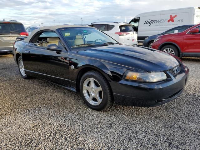 2004 Ford Mustang